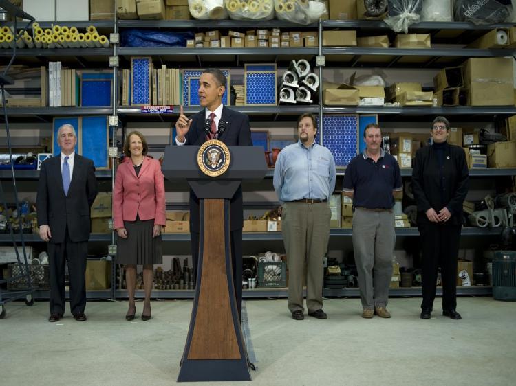 <a><img src="https://www.theepochtimes.com/assets/uploads/2015/09/96449309-small_bsnss.jpg" alt="US President Barack Obama delivers remarks after meeting with small business owners at Oasis Mechanical Contractors February 5, 2010 in Lanham, Maryland. (Shawn Thew/Pool-Getty Images)" title="US President Barack Obama delivers remarks after meeting with small business owners at Oasis Mechanical Contractors February 5, 2010 in Lanham, Maryland. (Shawn Thew/Pool-Getty Images)" width="320" class="size-medium wp-image-1816069"/></a>