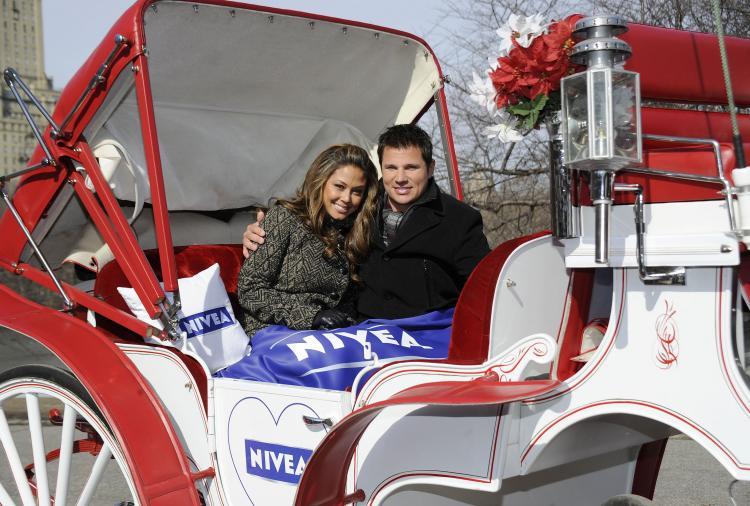 <a><img src="https://www.theepochtimes.com/assets/uploads/2015/09/96526083.jpg" alt="Vanessa Minnillo and Nick Lachey Share the Love with NIVEA at Central Park on Feb. 9 in New York City. (Larry Busacca/Getty Images for Nivea)" title="Vanessa Minnillo and Nick Lachey Share the Love with NIVEA at Central Park on Feb. 9 in New York City. (Larry Busacca/Getty Images for Nivea)" width="320" class="size-medium wp-image-1812525"/></a>