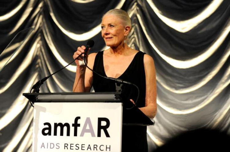<a><img src="https://www.theepochtimes.com/assets/uploads/2015/09/96564302.jpg" alt="Vanessa Redgrave speaks at the amfAR New York Gala co-sponsored by M.A.C. Cosmetics to Kick Off Fall 2010 Fashion Week at Cipriani 42nd Street on February 10, 2010 in New York, New York.   (Larry Busacca/Getty Images)" title="Vanessa Redgrave speaks at the amfAR New York Gala co-sponsored by M.A.C. Cosmetics to Kick Off Fall 2010 Fashion Week at Cipriani 42nd Street on February 10, 2010 in New York, New York.   (Larry Busacca/Getty Images)" width="320" class="size-medium wp-image-1823164"/></a>