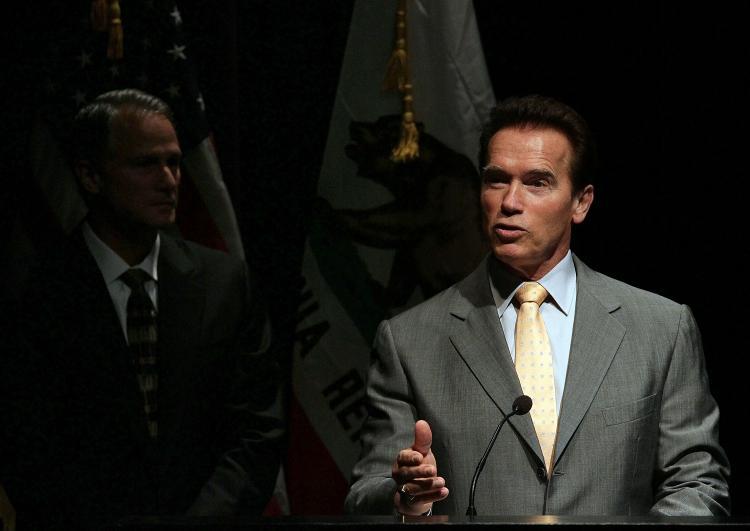 <a><img src="https://www.theepochtimes.com/assets/uploads/2015/09/97615757.jpg" alt="California governor Arnold Schwarzenegger speaks during an Elevate America announcement March 10, 2010 in Mountain View, California. (Justin Sullivan/Getty Images)" title="California governor Arnold Schwarzenegger speaks during an Elevate America announcement March 10, 2010 in Mountain View, California. (Justin Sullivan/Getty Images)" width="320" class="size-medium wp-image-1817810"/></a>