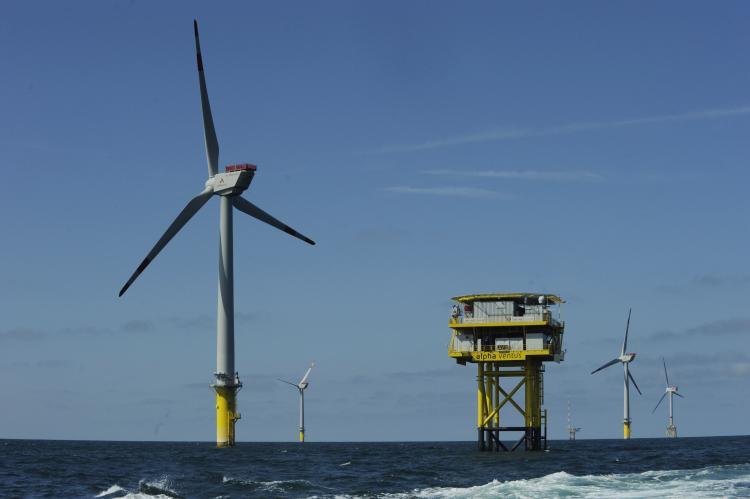 <a><img src="https://www.theepochtimes.com/assets/uploads/2015/09/98696989.jpg" alt="The offshore wind power farm 'Alpha Ventus' is pictured off the northern German Island of Borkum on April 23, 2010. The U.S. agreed to install wind turbines in Nantucket Sound on April 28. (David Hecker/AFP/Getty Images)" title="The offshore wind power farm 'Alpha Ventus' is pictured off the northern German Island of Borkum on April 23, 2010. The U.S. agreed to install wind turbines in Nantucket Sound on April 28. (David Hecker/AFP/Getty Images)" width="320" class="size-medium wp-image-1820538"/></a>