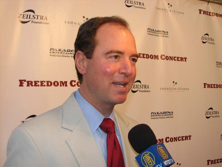 <a><img src="https://www.theepochtimes.com/assets/uploads/2015/09/AdamSchiffConcert.jpg" alt="Congressman Adam Schiff expressed his gratitude for all personnel in the military services. (Albert Roman/The Epoch Times)" title="Congressman Adam Schiff expressed his gratitude for all personnel in the military services. (Albert Roman/The Epoch Times)" width="320" class="size-medium wp-image-1828935"/></a>