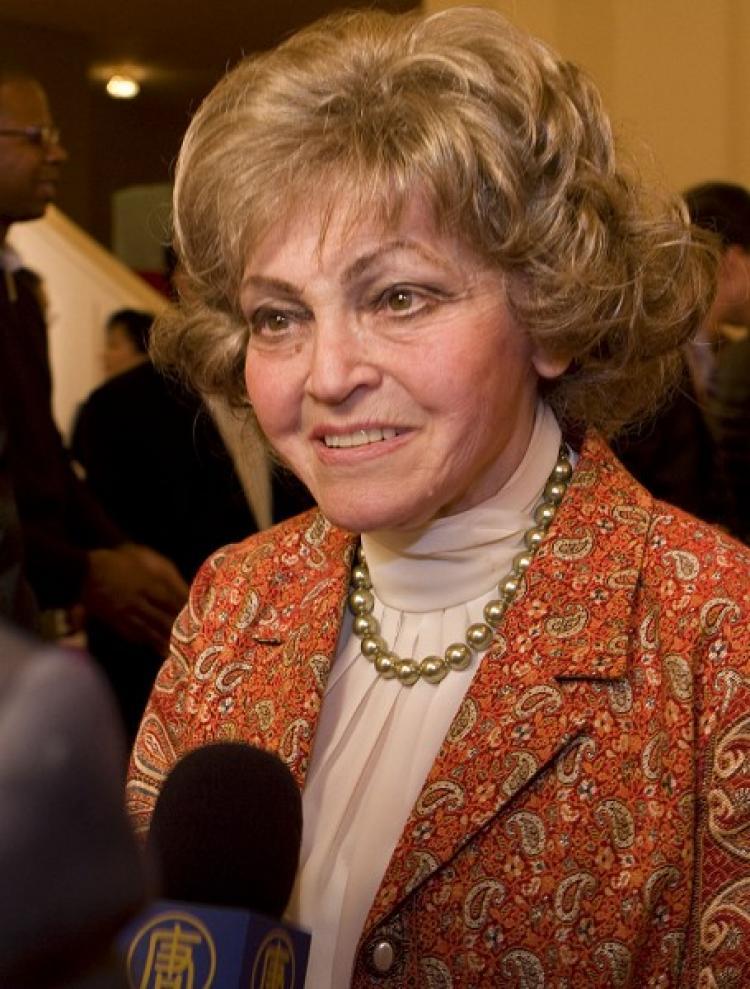 <a><img src="https://www.theepochtimes.com/assets/uploads/2015/09/Annette_Lantos.jpg" alt="Washington mainstay Mrs. Annette Lantos, widow of Congressman Tom Lantos, who served as a member of the Congressional Human Rights Caucus for over 20 years. (The Epoch Times)" title="Washington mainstay Mrs. Annette Lantos, widow of Congressman Tom Lantos, who served as a member of the Congressional Human Rights Caucus for over 20 years. (The Epoch Times)" width="320" class="size-medium wp-image-1823785"/></a>