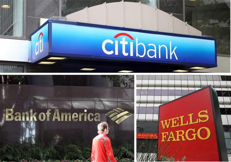 <a><img src="https://www.theepochtimes.com/assets/uploads/2015/09/Banks_Combined.jpg" alt="Wells Fargo & Co. and Bank of America Corp. were downgraded in long-term credit ratings as well as the short-term credit rating of Citigroup Inc. on Wednesday by rating agency Moody's Investors Service. All three banks are among the top five U.S. banks measured by assets. (Justin Sullivan/Getty Images)" title="Wells Fargo & Co. and Bank of America Corp. were downgraded in long-term credit ratings as well as the short-term credit rating of Citigroup Inc. on Wednesday by rating agency Moody's Investors Service. All three banks are among the top five U.S. banks measured by assets. (Justin Sullivan/Getty Images)" width="575" class="size-medium wp-image-1797402"/></a>