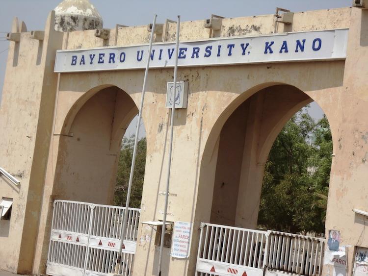 <a><img class="size-large wp-image-1788205" title="A view of the gate of Bayero University in the northern Nigerian city of Kano where Christian worshippers were killed and others seriously injured in shootings and a bomb attack on two church services April 29. (Aminu Abubakar/AFP/GettyImages)" src="https://www.theepochtimes.com/assets/uploads/2015/09/Bayero143564465.jpg" alt="" width="590" height="442"/></a>