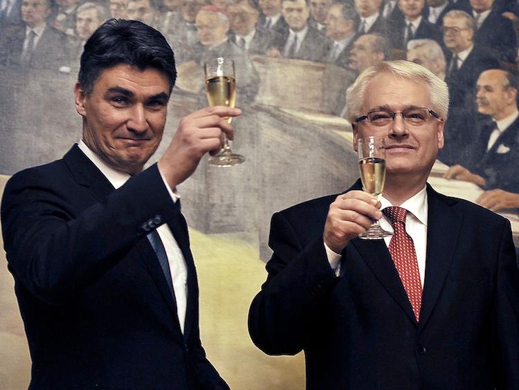 <a><img class="size-large wp-image-1792992" title="Croatian President Ivo Josipovic (R) and Prime Minister Zoran Milanovic toast" src="https://www.theepochtimes.com/assets/uploads/2015/09/CROATIA-2-137559419-750-WEB.jpg" alt="Croatian President Ivo Josipovic (R) and Prime Minister Zoran Milanovic toast" width="590" height="443"/></a>