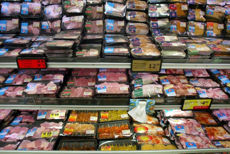 <a><img src="https://www.theepochtimes.com/assets/uploads/2015/09/Chicken_in_supermarket.jpg" alt="Chicken is now New Zealanders' favourite meat with roast chicken voted the most popular meal, says N.Z. Poultry Association.  (Michael Bradley/Getty Images)" title="Chicken is now New Zealanders' favourite meat with roast chicken voted the most popular meal, says N.Z. Poultry Association.  (Michael Bradley/Getty Images)" width="320" class="size-medium wp-image-1797307"/></a>