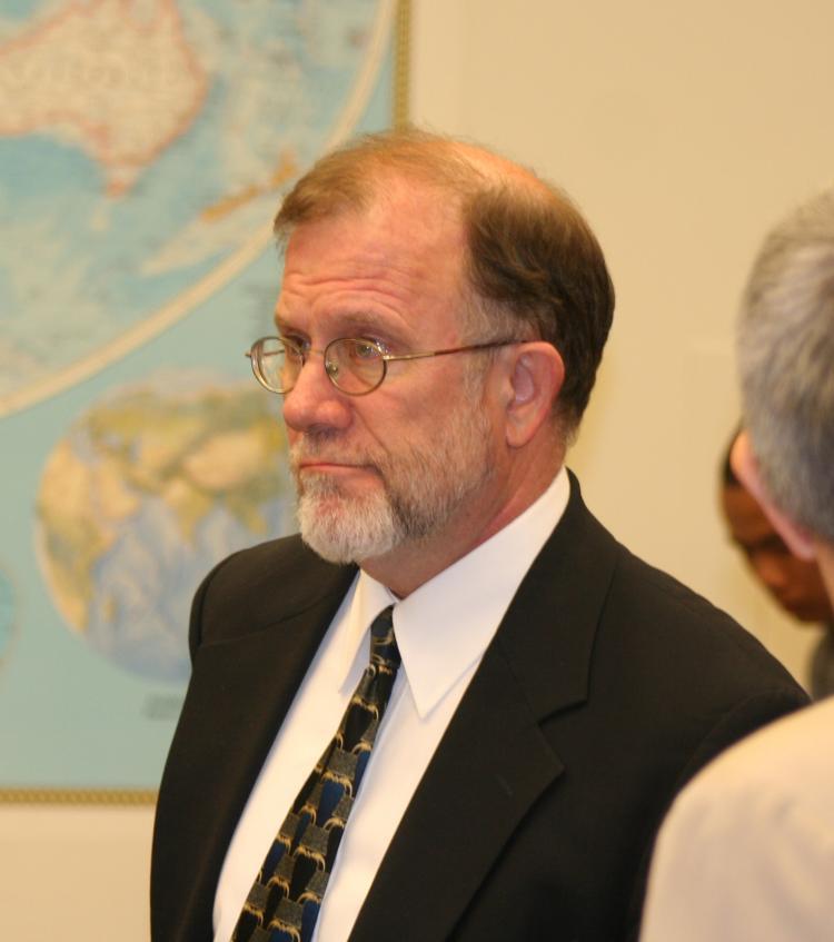 <a><img src="https://www.theepochtimes.com/assets/uploads/2015/09/CromartieCropped.jpg" alt="MAKES FACT-FINDING TRIPS: Michael Cromartie, Vice-Chair, U.S. Commission on International Religious Freedom (USCIRF), testified July 23 before the Tom Lantos Human Rights Commission on his fourth trip to Vietnam. (Gary Feuerberg/The Epoch Times)" title="MAKES FACT-FINDING TRIPS: Michael Cromartie, Vice-Chair, U.S. Commission on International Religious Freedom (USCIRF), testified July 23 before the Tom Lantos Human Rights Commission on his fourth trip to Vietnam. (Gary Feuerberg/The Epoch Times)" width="320" class="size-medium wp-image-1827085"/></a>