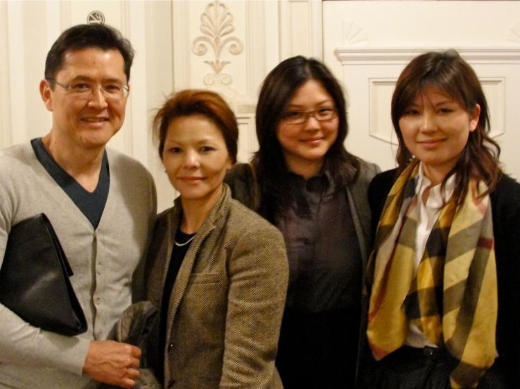 <a><img src="https://www.theepochtimes.com/assets/uploads/2015/09/DSC01785.jpg" alt="Dr. Ahkye Wong came to see Shen Yun Performing Arts with his wife and two daughters. (Louis Makiello/The Epoch Times)" title="Dr. Ahkye Wong came to see Shen Yun Performing Arts with his wife and two daughters. (Louis Makiello/The Epoch Times)" width="320" class="size-medium wp-image-1805786"/></a>