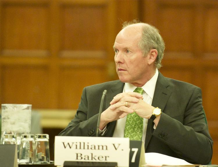 <a><img src="https://www.theepochtimes.com/assets/uploads/2015/09/DSC_0161.jpg" alt="William Baker, deputy minister for the Department of Public Safety, waits to testify before the House of Commons Public Accounts Committee on Tuesday. The tense discussion that followed focused in part on Baker's delay in recommending a board of management be struck to oversee the RCMP. (Matthew Little/The Epoch Times)" title="William Baker, deputy minister for the Department of Public Safety, waits to testify before the House of Commons Public Accounts Committee on Tuesday. The tense discussion that followed focused in part on Baker's delay in recommending a board of management be struck to oversee the RCMP. (Matthew Little/The Epoch Times)" width="320" class="size-medium wp-image-1807379"/></a>