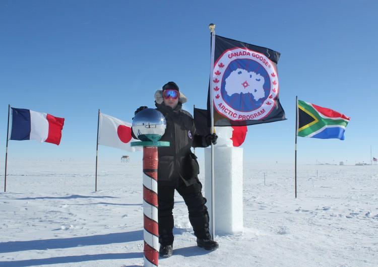 <a><img class="size-large wp-image-1776124" title="Dani South Pole" src="https://www.theepochtimes.com/assets/uploads/2015/09/Dani-South-Pole.jpg" alt="" width="590" height="416"/></a>