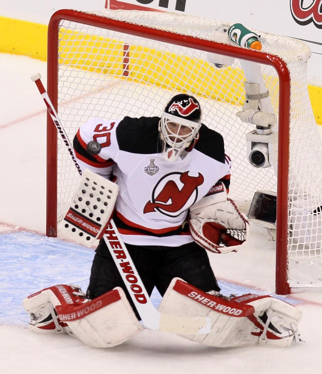 <a><img class="size-full wp-image-1786508" title="2012 NHL Stanley Cup Final ? Game Four" src="https://www.theepochtimes.com/assets/uploads/2015/09/Devils145829282.jpg" alt="The New Jersey Devils beat the Los Angeles Kings 3-1 in Game 4 on Wednesday night to prevent the Kings from winning their first Stanley Cup. New Jersey goaltender Martin Brodeur had a stellar game and Adam Henrique scored the game-winning goal late in the third period. (Jeff Gross/Getty Images)" width="1033" height="1200"/></a>
