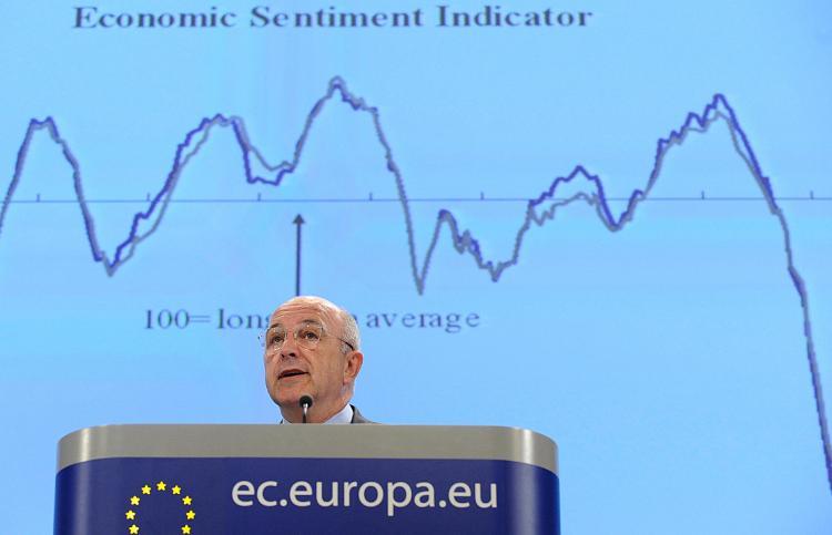 <a><img src="https://www.theepochtimes.com/assets/uploads/2015/09/EUZone.jpg" alt="EU economic and monetary affairs commissioner Joaquin Almunia reports on the commission's bi-annual interim economic forecast at EU headquarters in Brussels on September 14, 2009. The European Union economy will shrink by four percent in 2009 but will climb out of recession in the third quarter, the European Commission forecasted. But the recovery from recession will be weighed down by rising unemployment and strained government finances. (John Thys/AFP/Getty Images)" title="EU economic and monetary affairs commissioner Joaquin Almunia reports on the commission's bi-annual interim economic forecast at EU headquarters in Brussels on September 14, 2009. The European Union economy will shrink by four percent in 2009 but will climb out of recession in the third quarter, the European Commission forecasted. But the recovery from recession will be weighed down by rising unemployment and strained government finances. (John Thys/AFP/Getty Images)" width="320" class="size-medium wp-image-1826241"/></a>