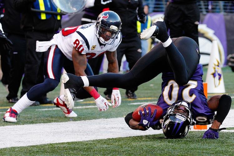 <a><img class="size-large wp-image-1793342" title="Divisional Playoffs - Houston Texans v Baltimore Ravens" src="https://www.theepochtimes.com/assets/uploads/2015/09/EdReed137114055.jpg" alt="Divisional Playoffs - Houston Texans v Baltimore Ravens" width="413" height="275"/></a>