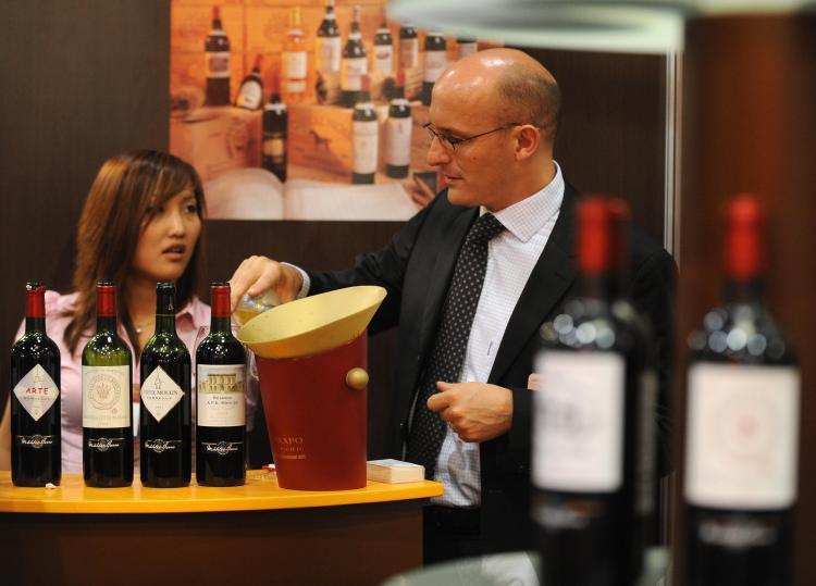 <a><img src="https://www.theepochtimes.com/assets/uploads/2015/09/Expo.jpg" alt="A booth of wines for sale is seen in Vinexpo, Asia's largest wine and spirits exhibition held in Hong Kong in May 2008. Exhibits and tradeshows are an excellent way to network, generate new businesses, and market your brand.  (ANTONY DICKSON/AFP/Getty Images)" title="A booth of wines for sale is seen in Vinexpo, Asia's largest wine and spirits exhibition held in Hong Kong in May 2008. Exhibits and tradeshows are an excellent way to network, generate new businesses, and market your brand.  (ANTONY DICKSON/AFP/Getty Images)" width="320" class="size-medium wp-image-1834365"/></a>