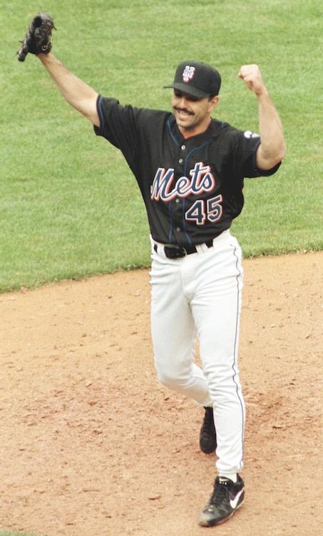 <a><img class="size-large wp-image-1792745" title="New York Mets pitcher John Franco celebrates strik" src="https://www.theepochtimes.com/assets/uploads/2015/09/Franco51605777.jpg" alt="New York Mets pitcher John Franco celebrates strik" width="224" height="372"/></a>