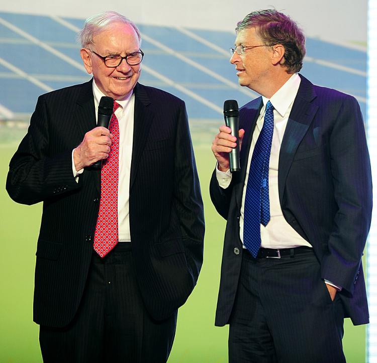 <a><img src="https://www.theepochtimes.com/assets/uploads/2015/09/GatesBuffet104520959.jpg" alt="RICH COME CALLING: Warren Buffet (L), CEO of Berkshire Hathaway, and Bill Gates (R), founder of Microsoft, speak at the BYD auto manufacturer in Beijing on Sept. 29. (Frederic J. Brown/AFP/Getty Images)" title="RICH COME CALLING: Warren Buffet (L), CEO of Berkshire Hathaway, and Bill Gates (R), founder of Microsoft, speak at the BYD auto manufacturer in Beijing on Sept. 29. (Frederic J. Brown/AFP/Getty Images)" width="320" class="size-medium wp-image-1813541"/></a>