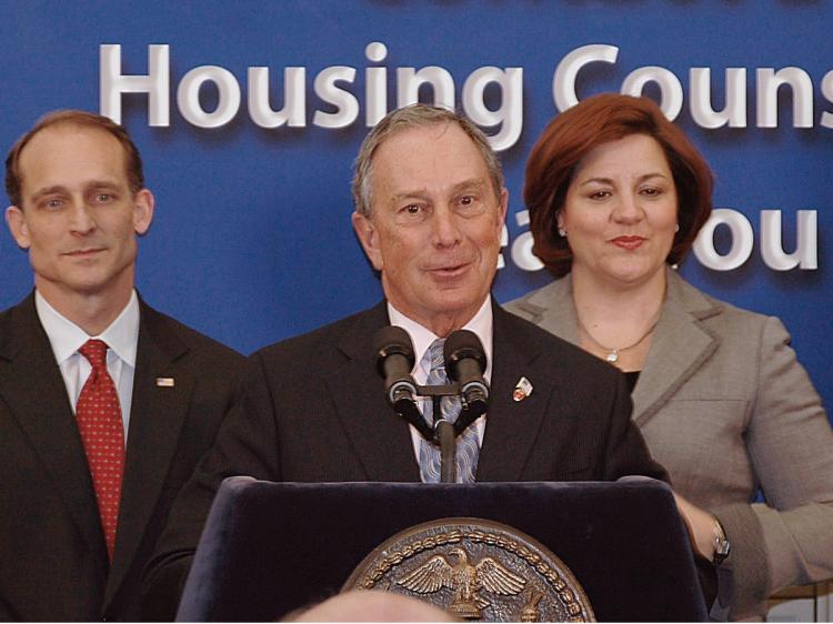 <a><img src="https://www.theepochtimes.com/assets/uploads/2015/09/HUDcolor.jpg" alt="KNOW YOUR LOAN: Mayor Bloomberg, City Council Speaker Christine Quinn (R), and Department of Housing and Urban Development Secretary Steve Preston introduce a new program to assist homeowners in managing mortgages. (The Epoch Times)" title="KNOW YOUR LOAN: Mayor Bloomberg, City Council Speaker Christine Quinn (R), and Department of Housing and Urban Development Secretary Steve Preston introduce a new program to assist homeowners in managing mortgages. (The Epoch Times)" width="320" class="size-medium wp-image-1831348"/></a>