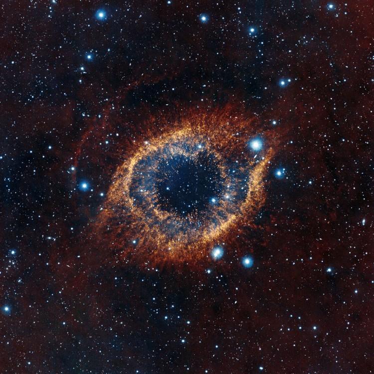 <a><img class="size-full wp-image-1793153" title="Helix Nebula" src="https://www.theepochtimes.com/assets/uploads/2015/09/Helix-Nebula.jpg" alt="" width="750" height="750"/></a>