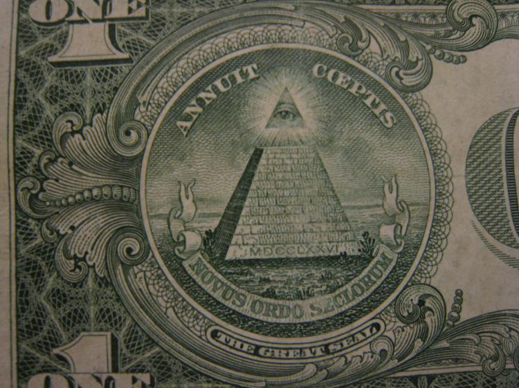 <a><img class="size-medium wp-image-1820097" title="The Great Seal of the United States, printed on the American dollar bill, has a 13-level pyramid. (Stephanie Lam/The Epoch Times)" src="https://www.theepochtimes.com/assets/uploads/2015/09/IMG_2272Seal.JPG" alt="The Great Seal of the United States, printed on the American dollar bill, has a 13-level pyramid. (Stephanie Lam/The Epoch Times)" width="320"/></a>
