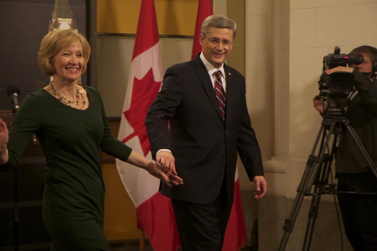<a><img src="https://www.theepochtimes.com/assets/uploads/2015/09/IMG_3731.jpg" alt="Stephen Harper and his wife Laureen leave the Government Convention Centre after the leader's debate on on Tuesday evening. (Matthew Little/The Epoch Times)" title="Stephen Harper and his wife Laureen leave the Government Convention Centre after the leader's debate on on Tuesday evening. (Matthew Little/The Epoch Times)" width="320" class="size-medium wp-image-1805565"/></a>