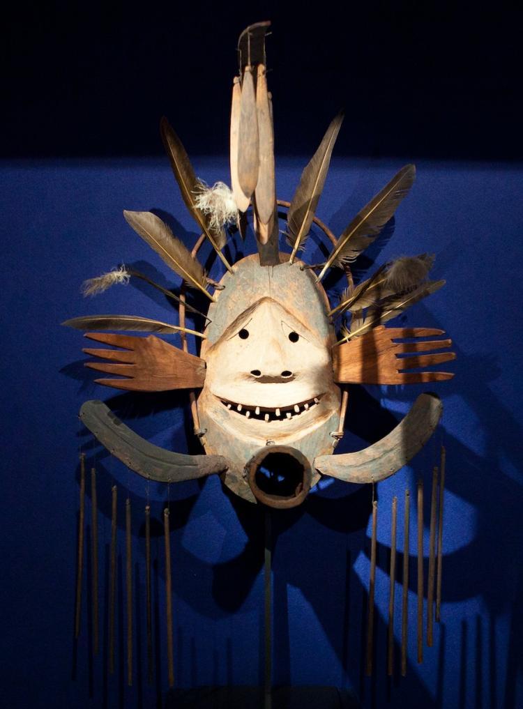 <a><img src="https://www.theepochtimes.com/assets/uploads/2015/09/IMG_5902.jpg" alt="ALASKAN MASK: This mask (circa 1890-1905) is on display at the Winter Antiques Show as part of the Donati collection. It was made in the Kuskokwim region of Alaska from wood, pigment, sinew, vegetal fiber, cotton thread, and replaced feathers.  (Amal Chen/The Epoch Times)" title="ALASKAN MASK: This mask (circa 1890-1905) is on display at the Winter Antiques Show as part of the Donati collection. It was made in the Kuskokwim region of Alaska from wood, pigment, sinew, vegetal fiber, cotton thread, and replaced feathers.  (Amal Chen/The Epoch Times)" width="320" class="size-medium wp-image-1809391"/></a>