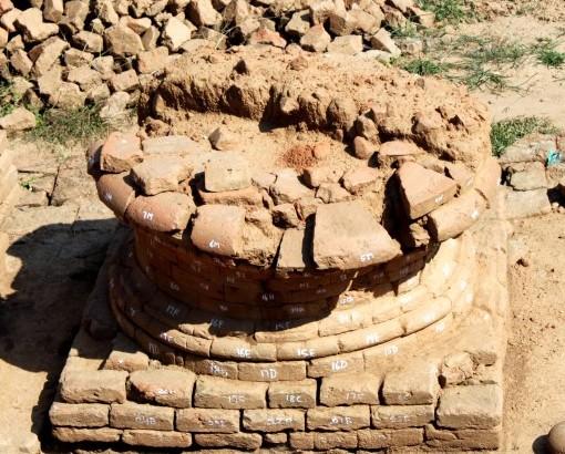 <a><img class="size-medium wp-image-1768178" title="The Votive Stupa unearthed at Ambaran Buddhist site" src="https://www.theepochtimes.com/assets/uploads/2015/09/IMG_8285-590x4412.jpg" alt="The Votive Stupa unearthed at Ambaran Buddhist site" width="350" height="281"/></a>
