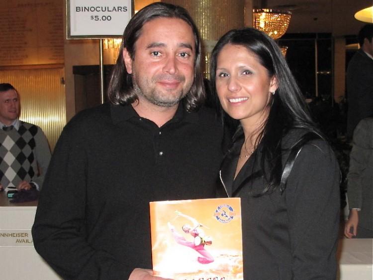 <a><img class="size-large wp-image-1793412" src="https://www.theepochtimes.com/assets/uploads/2015/09/Jaspreet+Dhillon+and+husband.jpg" alt="" width="590" height="442"/></a>