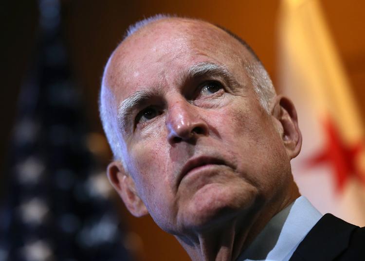 <a><img class="size-full wp-image-1780833" src="https://www.theepochtimes.com/assets/uploads/2015/09/Jerry-Brown.jpg" alt="Gov. Brown Signs Legislation " width="750" height="537"/></a>