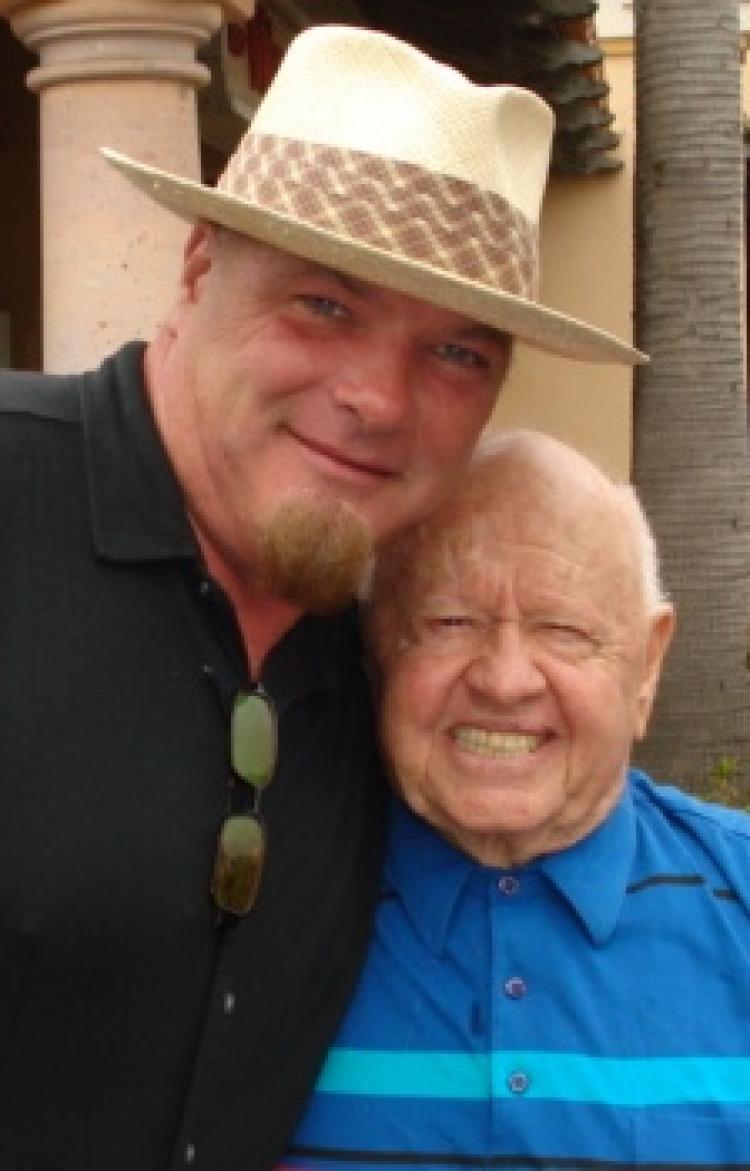 <a><img src="https://www.theepochtimes.com/assets/uploads/2015/09/JoeandRooney-cropped.JPG" alt="Actor and entertainer Mickey Rooney (R) poses with first-time director Joe Shaughnessy. (Masha Savitz/ The Epoch Times)" title="Actor and entertainer Mickey Rooney (R) poses with first-time director Joe Shaughnessy. (Masha Savitz/ The Epoch Times)" width="320" class="size-medium wp-image-1833861"/></a>