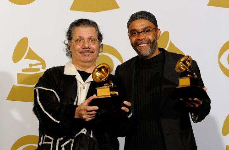 <a><img src="https://www.theepochtimes.com/assets/uploads/2015/09/KennyGarrett96307089.jpg" alt="Musicians Chick Corea (L) and Kenny Garrett (R) pose with Best Jazz Instrumental Album, Individual or Group award for 'Five Peace Band - Live' in the press room during the Grammy Awards on Jan. 31, in Los Angeles.  (Kevork Djansezian/Getty Images)" title="Musicians Chick Corea (L) and Kenny Garrett (R) pose with Best Jazz Instrumental Album, Individual or Group award for 'Five Peace Band - Live' in the press room during the Grammy Awards on Jan. 31, in Los Angeles.  (Kevork Djansezian/Getty Images)" width="320" class="size-medium wp-image-1823078"/></a>