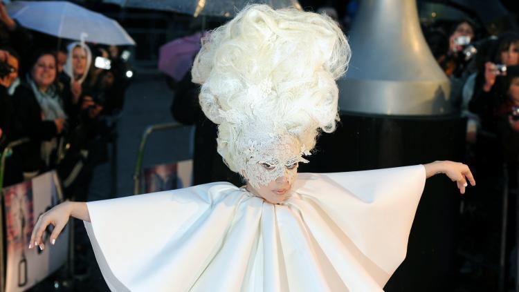 <a><img src="https://www.theepochtimes.com/assets/uploads/2015/09/Lady_Gaga.jpg" alt="US singer Lady Gaga arrives for the Brit Awards 2010 at Earls Court in London on February 16. (BEN STANSALL/AFP/Getty Images)" title="US singer Lady Gaga arrives for the Brit Awards 2010 at Earls Court in London on February 16. (BEN STANSALL/AFP/Getty Images)" width="320" class="size-medium wp-image-1821921"/></a>