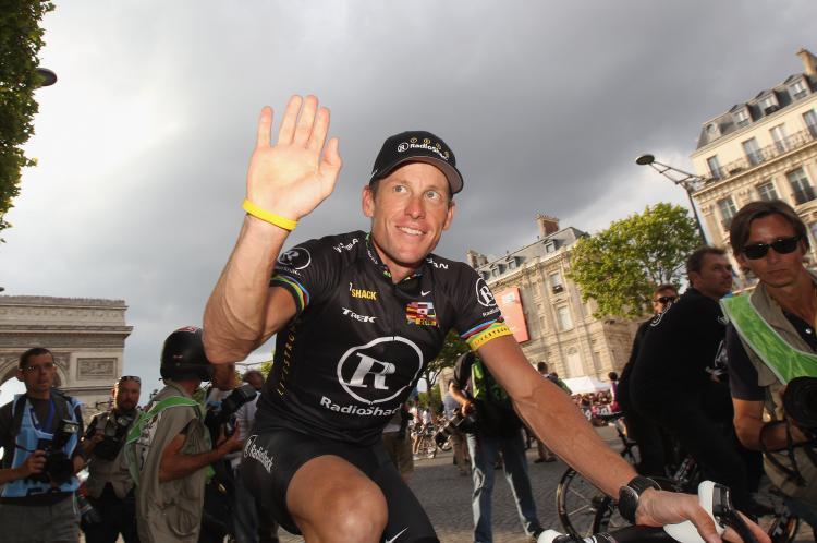<a><img src="https://www.theepochtimes.com/assets/uploads/2015/09/Lance_103092846.jpg" alt="Lance Armstrong waves to fans after the twentieth and final stage of Le Tour de France 2010, from Longjumeau to the Champs-Elysees in Paris, France. (Bryn Lennon/Getty Images)" title="Lance Armstrong waves to fans after the twentieth and final stage of Le Tour de France 2010, from Longjumeau to the Champs-Elysees in Paris, France. (Bryn Lennon/Getty Images)" width="320" class="size-medium wp-image-1816431"/></a>