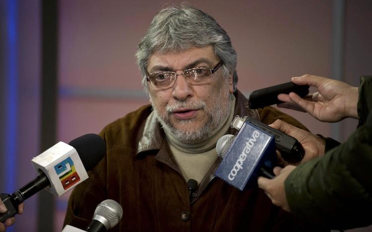 <a><img class="size-full wp-image-1785750" title="Ousted Paraguay president Fernando Lugo is interviewed at the Public TV Channel headquarters in downtown Asuncion early on June 24. (Pablo Porciuncula/AFP/GettyImages)" src="https://www.theepochtimes.com/assets/uploads/2015/09/Lugo146944983.jpg" alt="" width="750" height="467"/></a>