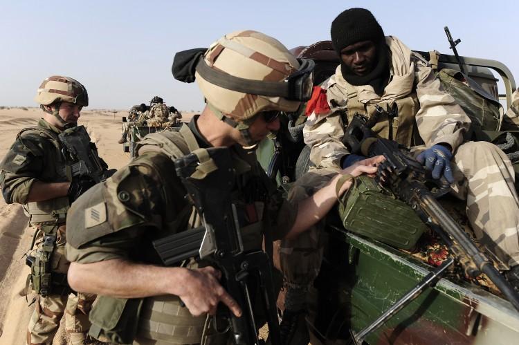 <a><img class="size-large wp-image-1770225" src="https://www.theepochtimes.com/assets/uploads/2015/09/Malian-Army-161847614.jpg" alt="Malian Army " width="590" height="392"/></a>