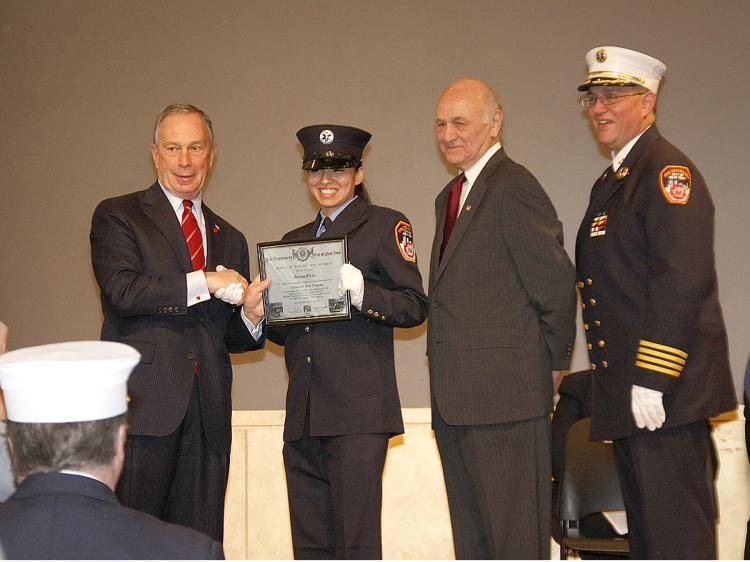 <a><img src="https://www.theepochtimes.com/assets/uploads/2015/09/MayorEMS.jpg" alt="READY TO GO: Mayor Bloomberg and Fire Commissioner Nicholas Scoppetta participated in a graduation ceremony for 34 new paramedics on Monday at the FDNY headquarters in Brooklyn. (Jianguo Wu/The Epoch Times)" title="READY TO GO: Mayor Bloomberg and Fire Commissioner Nicholas Scoppetta participated in a graduation ceremony for 34 new paramedics on Monday at the FDNY headquarters in Brooklyn. (Jianguo Wu/The Epoch Times)" width="320" class="size-medium wp-image-1829135"/></a>