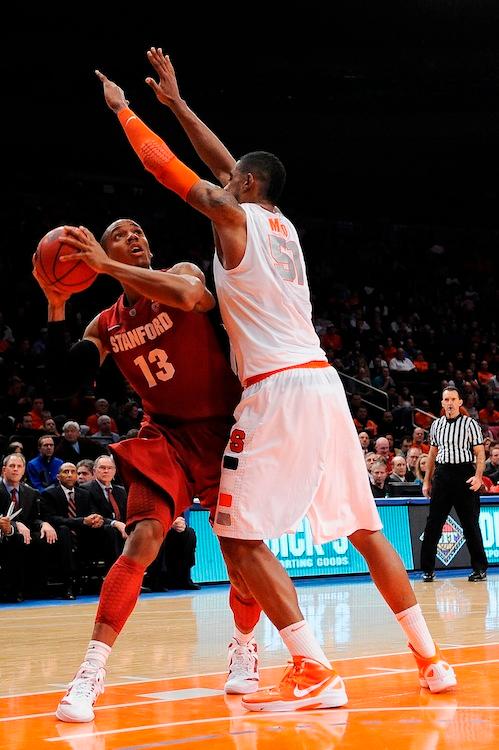 <a><img class="size-large wp-image-1792410" title="2011 Dick's Sporting Goods NIT Season Tip-Off - Syracuse v Stanford" src="https://www.theepochtimes.com/assets/uploads/2015/09/Melo134101762.jpg" alt="2011 Dick's Sporting Goods NIT Season Tip-Off - Syracuse v Stanford" width="235" height="354"/></a>