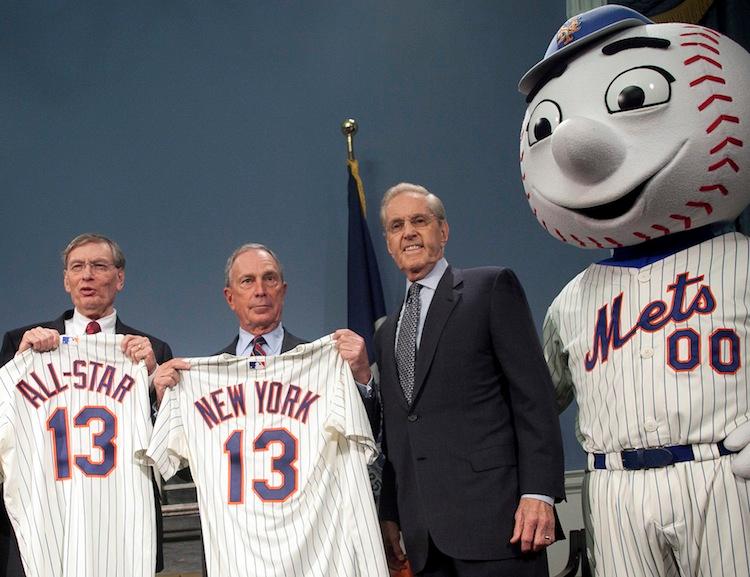 <a><img class="wp-image-1787409" title="Mayor Bloomberg Makes Announcement With MLB Commissioner Bud Selig And Mets Owner CEO Fred Wilpon" src="https://www.theepochtimes.com/assets/uploads/2015/09/Mets144575540.jpg" alt="Mayor Bloomberg Makes Announcement With MLB Commissioner Bud Selig And Mets Owner CEO Fred Wilpon" width="354" height="272"/></a>