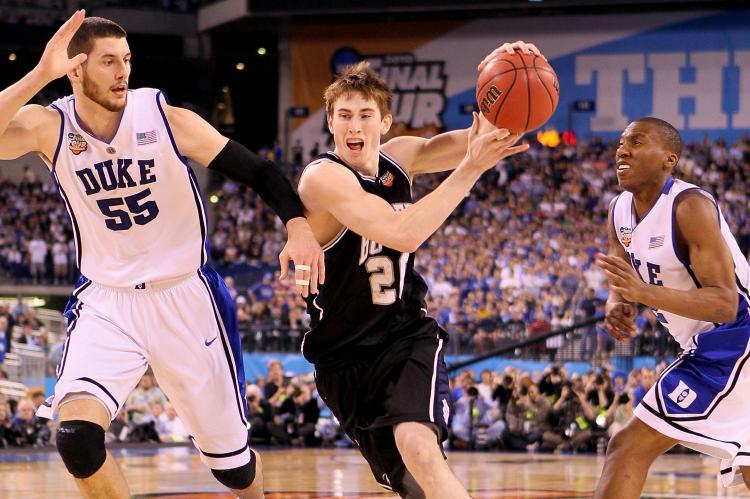 <a><img src="https://www.theepochtimes.com/assets/uploads/2015/09/NCAA.jpg" alt="Gordon Hayward #20 of the Butler Bulldogs drives on Brian Zoubek #55 and Nolan Smith #2 of the Duke Blue Devils in the second half during the 2010 NCAA Division I Men's Basketball National Championship game at Lucas Oil Stadium on April 5 in Indianapolis (Andy Lyons/Getty Images)" title="Gordon Hayward #20 of the Butler Bulldogs drives on Brian Zoubek #55 and Nolan Smith #2 of the Duke Blue Devils in the second half during the 2010 NCAA Division I Men's Basketball National Championship game at Lucas Oil Stadium on April 5 in Indianapolis (Andy Lyons/Getty Images)" width="320" class="size-medium wp-image-1821412"/></a>