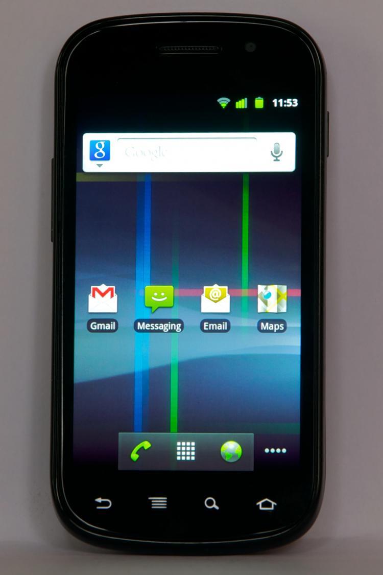 <a><img src="https://www.theepochtimes.com/assets/uploads/2015/09/Nexus_S.jpg" alt="The Nexus S is one of the first phones to support Near Field Communications technology being trialled by Google in 2011. (Wikimedia Commons)" title="The Nexus S is one of the first phones to support Near Field Communications technology being trialled by Google in 2011. (Wikimedia Commons)" width="320" class="size-medium wp-image-1806620"/></a>