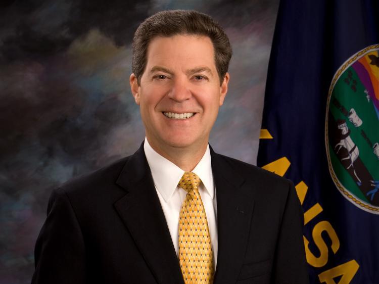 <a><img src="https://www.theepochtimes.com/assets/uploads/2015/09/Official_portrait_of_Sam_BrownbackGovernor_of_Kansas.jpg" alt="Kansas Governor Brownback and other top officials are honored to have Shen Yun in Kansas City." title="Kansas Governor Brownback and other top officials are honored to have Shen Yun in Kansas City." width="320" class="size-medium wp-image-1805613"/></a>