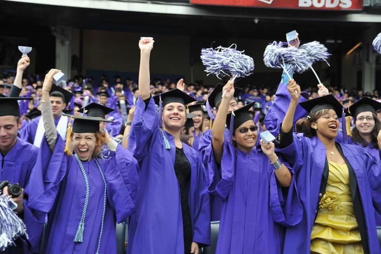 <a><img src="https://www.theepochtimes.com/assets/uploads/2015/09/PRINT_Grads-114372311.jpg" alt="COLLEGE ADVANTAGE: Graduating students at the 2011 New York University commencement at Yankee Stadium on May 18, in New York City. Recent studies claim a clear advantage in salary and employment for college graduates.   (Slaven Vlasic/Getty Images)" title="COLLEGE ADVANTAGE: Graduating students at the 2011 New York University commencement at Yankee Stadium on May 18, in New York City. Recent studies claim a clear advantage in salary and employment for college graduates.   (Slaven Vlasic/Getty Images)" width="320" class="size-medium wp-image-1803044"/></a>