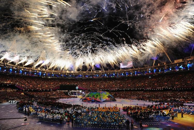 <a><img class="size-full wp-image-1782646" title="Fireworks light up the stadium during the Opening Ceremony of the London 2012 Paralympics at the Olympic Stadium on Aug. 29 in London, England. (Gareth Copley/Getty Images)" src="https://www.theepochtimes.com/assets/uploads/2015/09/Paralympics150948194.jpg" alt="" width="750" height="503"/></a>