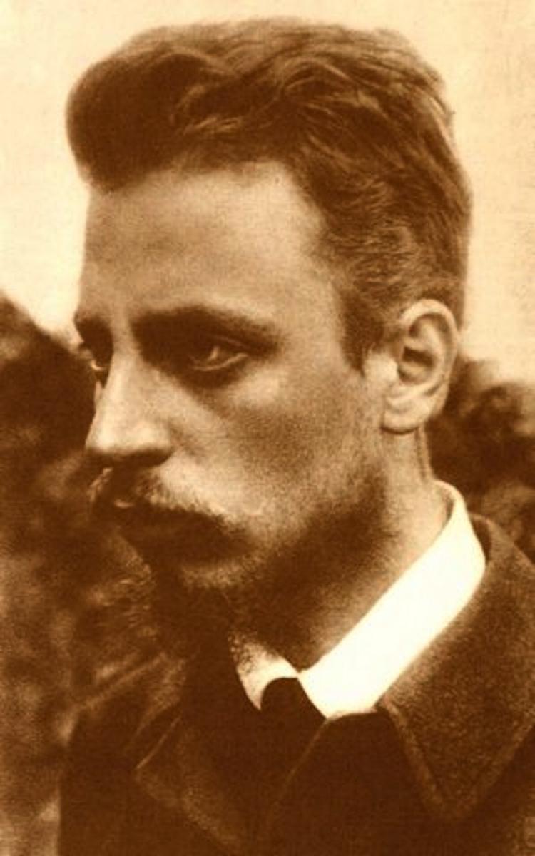 <a><img src="https://www.theepochtimes.com/assets/uploads/2015/09/Rainer_Maria_Rilke,_1900.jpg" alt="Rainer Maria Rilke in September 1900  (Courtesy of zeno.org)" title="Rainer Maria Rilke in September 1900  (Courtesy of zeno.org)" width="320" class="size-medium wp-image-1806188"/></a>