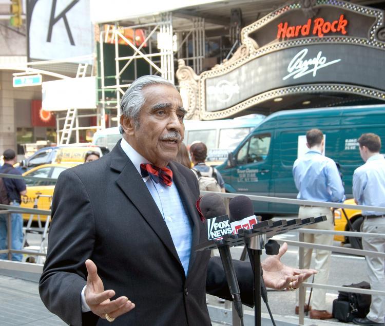<a><img src="https://www.theepochtimes.com/assets/uploads/2015/09/RangelWEB.jpg" alt="Rep. Charles Rangel speaking outside the Armed Forces Recruitment Center on Times Square on Wednesday. Rep. Rangel is promoting a mandatory draft if the US is to continue fighting wars in Iraq and Afghanistan.  (Jack Phillips/The Epoch Times)" title="Rep. Charles Rangel speaking outside the Armed Forces Recruitment Center on Times Square on Wednesday. Rep. Rangel is promoting a mandatory draft if the US is to continue fighting wars in Iraq and Afghanistan.  (Jack Phillips/The Epoch Times)" width="320" class="size-medium wp-image-1810395"/></a>