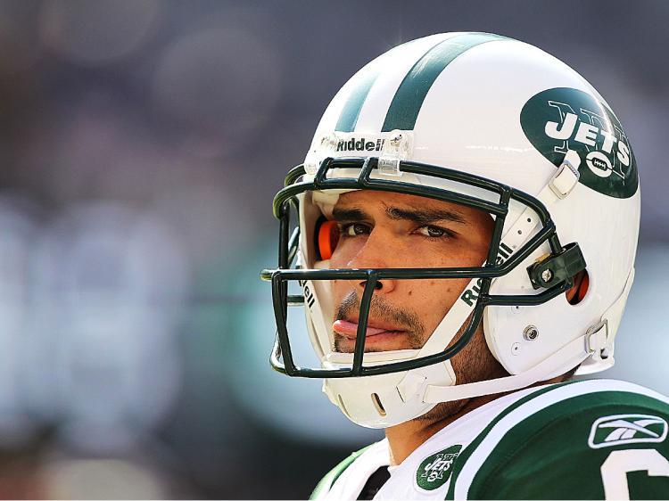 <a><img src="https://www.theepochtimes.com/assets/uploads/2015/09/Sanchez104272456.jpg" alt="UNLEASHED: New York Jets QB Mark Sanchez threw three TD passes in one of the best performances of his short career. (Al Bello/Getty Images)" title="UNLEASHED: New York Jets QB Mark Sanchez threw three TD passes in one of the best performances of his short career. (Al Bello/Getty Images)" width="320" class="size-medium wp-image-1814540"/></a>