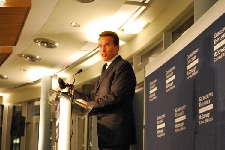 <a><img src="https://www.theepochtimes.com/assets/uploads/2015/09/Schwarzenegger.jpg" alt="Arnold Schwarzenegger, Republican governor of California supports President Obama‘s clean energy policy. He spoke Oct. 29, at the commemoration of the Rafik B. Hariri Building at Georgetown University‘s McDonough School of Business. (Ronny Dory/The Epoch Times)" title="Arnold Schwarzenegger, Republican governor of California supports President Obama‘s clean energy policy. He spoke Oct. 29, at the commemoration of the Rafik B. Hariri Building at Georgetown University‘s McDonough School of Business. (Ronny Dory/The Epoch Times)" width="320" class="size-medium wp-image-1825475"/></a>