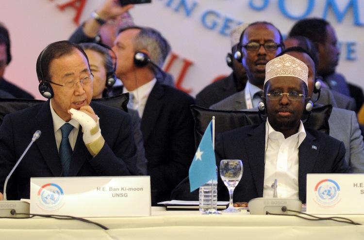 <a><img class="size-full wp-image-1785611" title="Somalia's President Sheikh Sharif Sheikh Ahmed (R) and UN Secretary-General Ban Ki-moon(L) attend the Istanbul Conference on Somalia in Istanbul on June 1.  (Bulent Kilic/AFP/GettyImages)" src="https://www.theepochtimes.com/assets/uploads/2015/09/Sharif145521385.jpg" alt="" width="750" height="495"/></a>