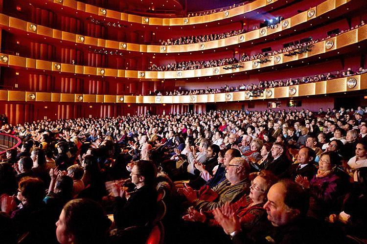 <a><img src="https://www.theepochtimes.com/assets/uploads/2015/09/Shen_Yun_Koch_Theatre_20110116_daibing_BDC5966-MOD.jpg" alt="Shen Yun Performing Arts New York Company played to a sold-out house at Lincoln Center's David H. Koch Theater on Sunday Jan. 16, 2011. (Dai Bing/Epoch Times Staff)" title="Shen Yun Performing Arts New York Company played to a sold-out house at Lincoln Center's David H. Koch Theater on Sunday Jan. 16, 2011. (Dai Bing/Epoch Times Staff)" width="320" class="size-medium wp-image-1801956"/></a>