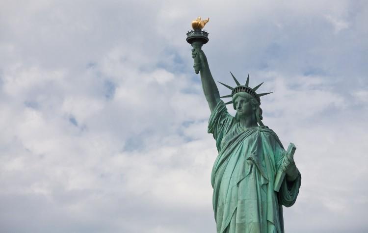 <a><img class="size-large wp-image-1768716" src="https://www.theepochtimes.com/assets/uploads/2015/09/Statue-Liberty.jpg" alt="The Statue of Liberty on Jan. 17, 2013. (Samira Bouaou/The Epoch Times)" width="590" height="442"/></a>
